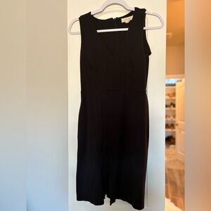 Chic Black Sleeveless Dress